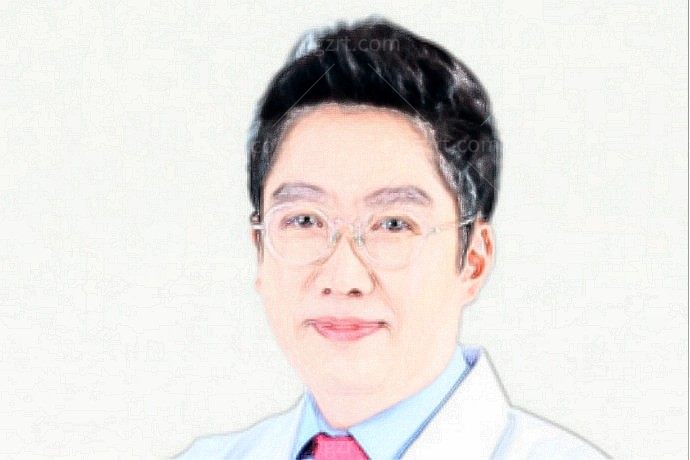 黄在英
