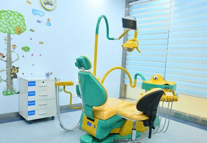 重庆南岸摩尔口腔儿童诊室