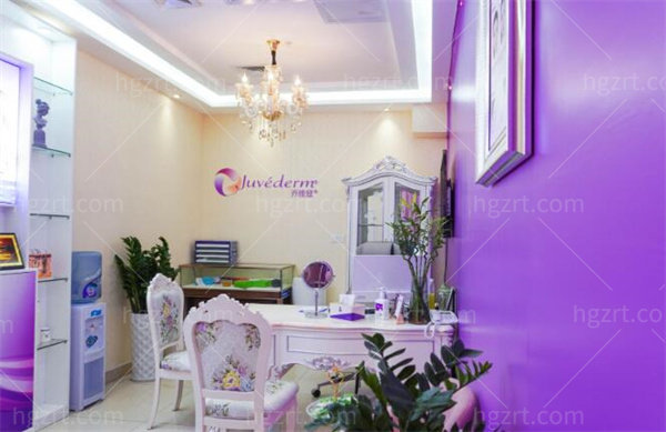 广州海峡整形医院诊室