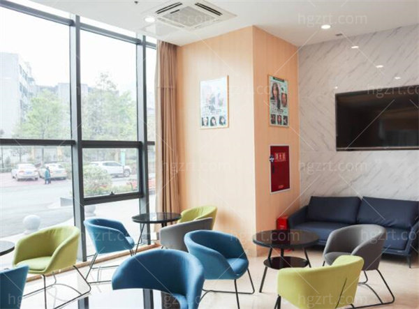 成都东篱整形医院大厅