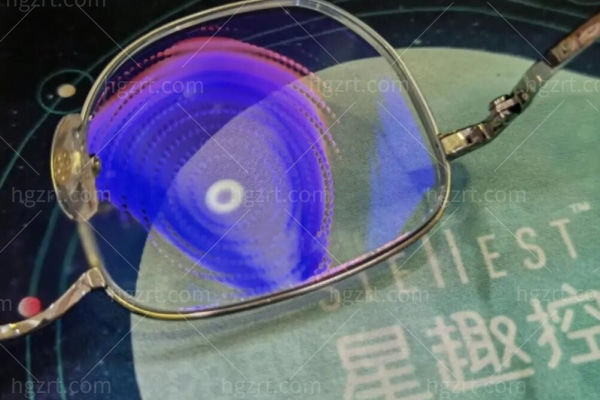 依视路近视眼镜片价格表2025