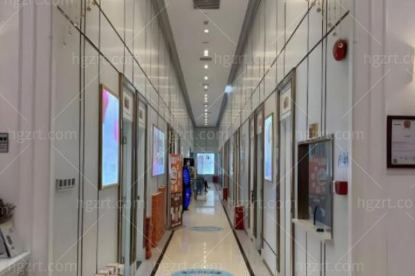 深圳南雅医疗美容花苞提胸术隆胸！刘富增技术强被力荐