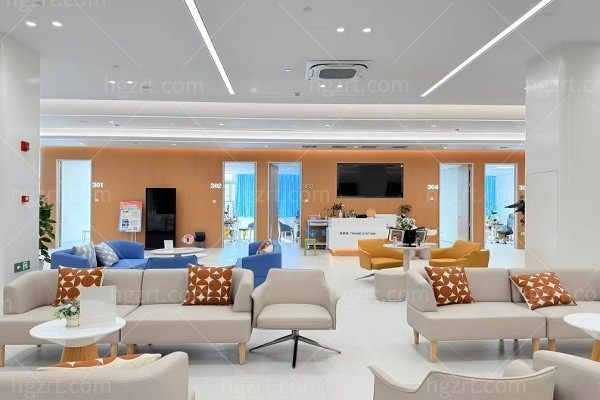 昆明艾维眼科医院