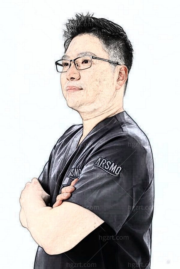 南京华韩奇致裴柄万医生个人简介