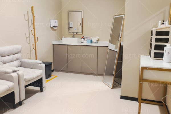 蒲于红鼻子做得怎么样?做鼻子流畅自然误差小满意度高价格合理预约人多