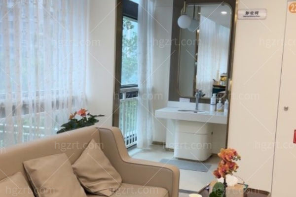 重庆星荣整形外科医院医生名单 眼鼻胸拉皮私密手术好的是刘正茂/刘巍/刘彦龙/吕巍