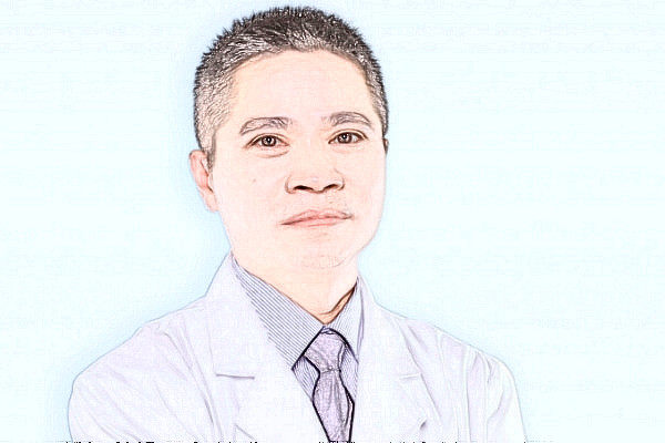 文山艾维眼科医院李生益医生