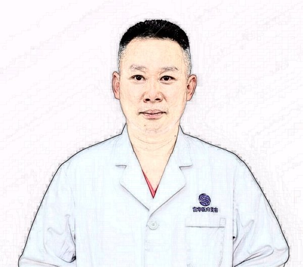 深圳富华整形医院廖祥钧医生做耳再造多少钱
