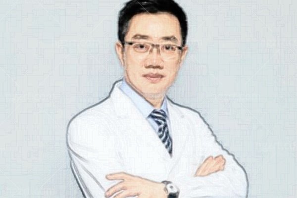 沈阳腾采孟强医生资料大起底：26年经验咖孟强做双眼皮/隆鼻/面部拉皮手拿把掐