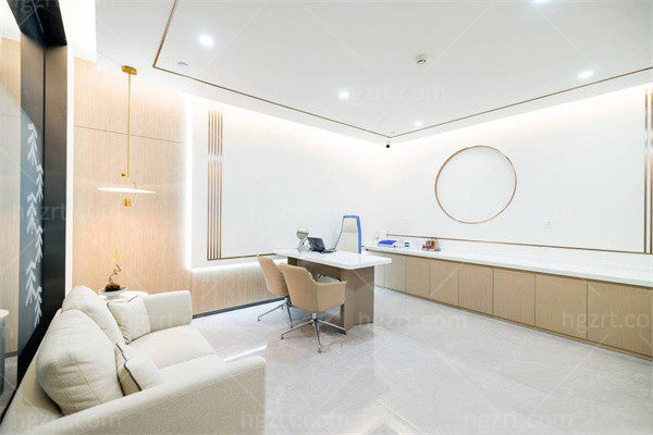 北京雍禾植发问诊室