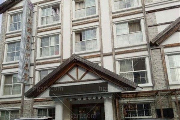 告别P图拉腿！上海丽质整形是靠谱形体整形机构，脂肪移植直腿术更是绝绝子！