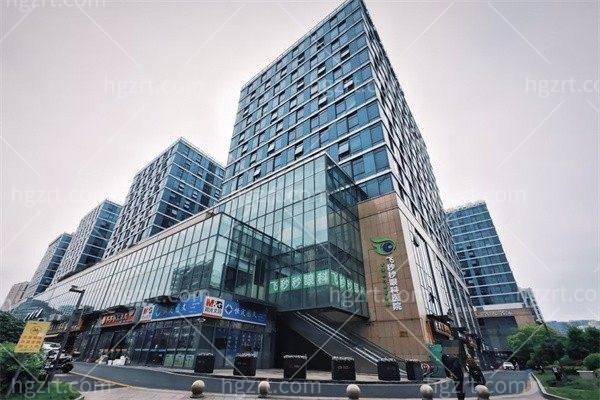 杭州飞秒秒眼科医院怎么样？听说价格不高做近视眼手术很不错