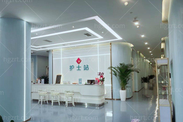 成都薛瑞隆胸怎么样