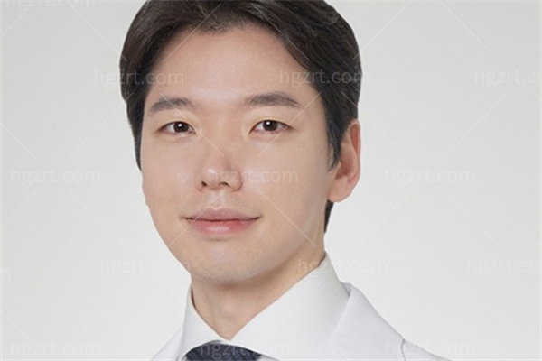 韩国Balance Lab整形外科医院任修成医生简介