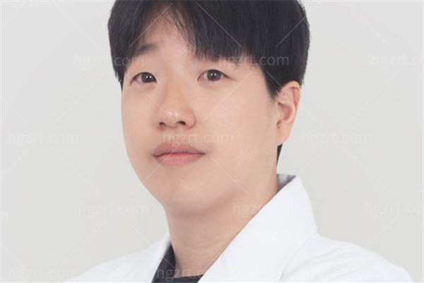 韩国Balance Lab整形外科医院李炫昊医生简介