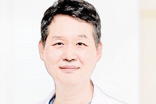 郑层秀